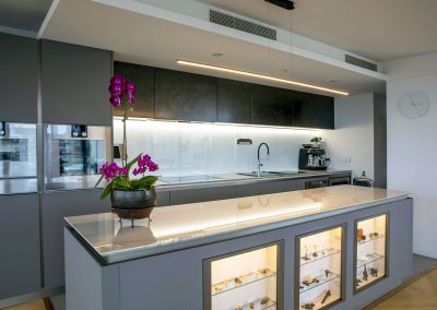 Kitchen renovation - Fenix NTM, Lacquer & Glass